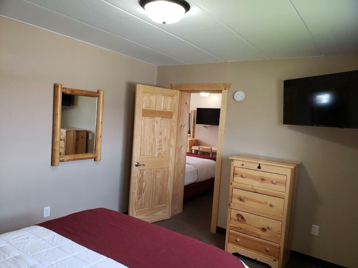 Woodside Dells Hotel & Suites ويسكونسن الوديان المظهر الخارجي الصورة