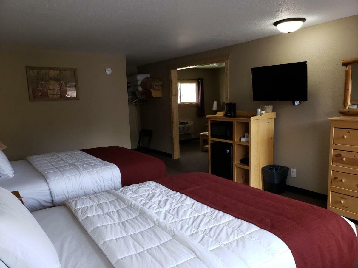 Woodside Dells Hotel & Suites ويسكونسن الوديان المظهر الخارجي الصورة